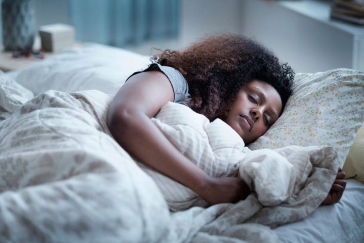 Ladies, Here Is How To Lose Weight And Burn Fat While You Sleep