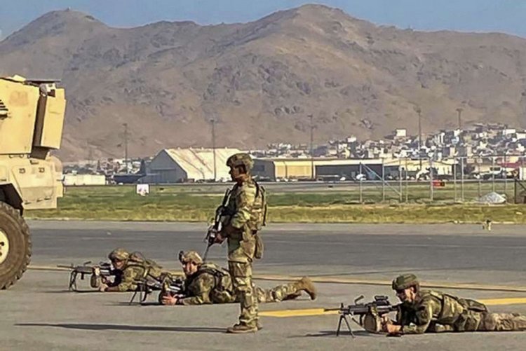 US Takes Control of Kabul Airport in Afghanistan to Evacuate Staff from the Country