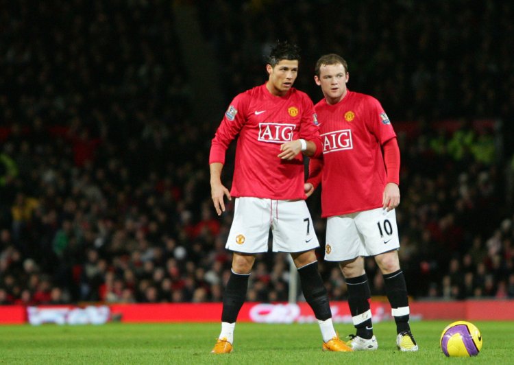 Ronaldo Will Not Join Manchester City Say, Rooney