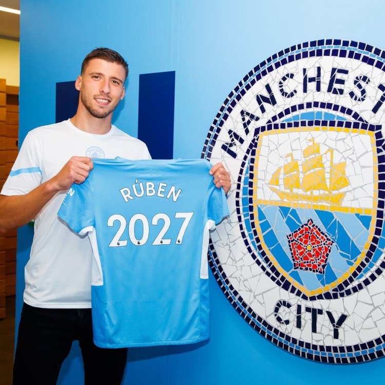 Manchester City Defender Reuben Dias Signs a Contract Extension Until 2027