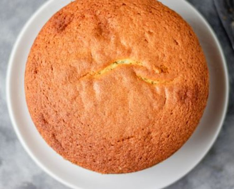 How To Bake A Simple Vanilla Cake Without An Oven