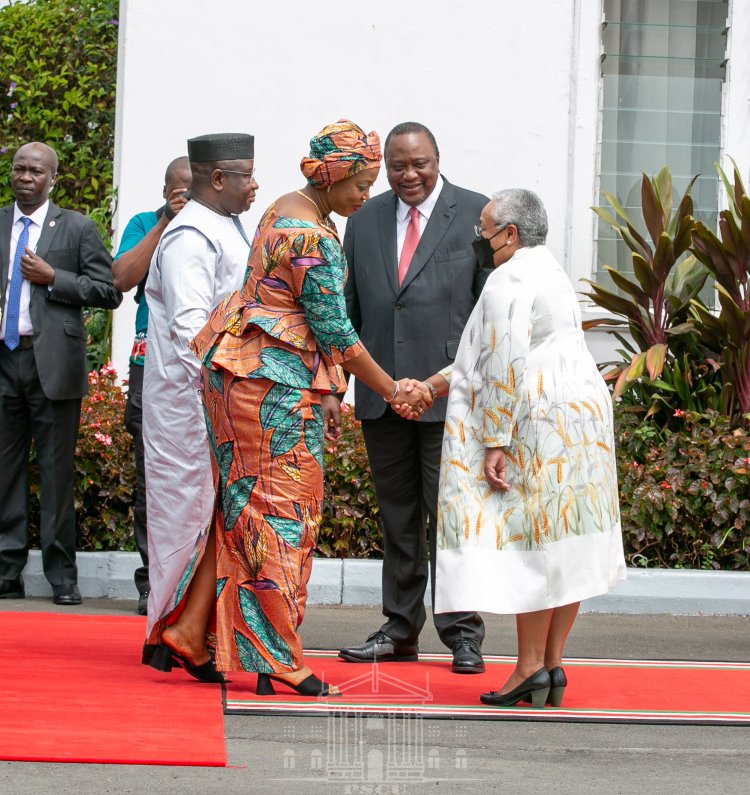 PHOTOS: President Uhuru Receives Sierra Leone's President and His Spouse
