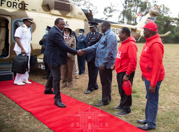 PHOTOS: President Uhuru Arrives at Kamangu School to Preside Over the issuance of Title Deeds