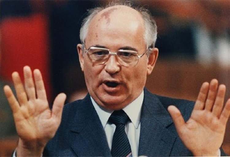 The Man who Ended Cold War Mikhail Gorbachev  Dies at 91
