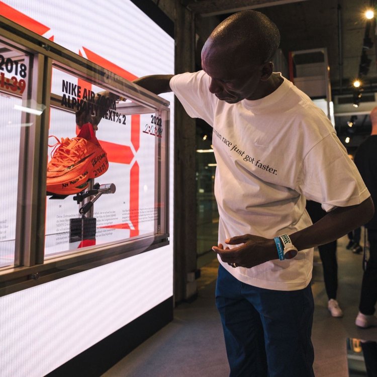 Kipchoge's AF%2 Shoes to be Displayed at the Nike Run Club, Berlin