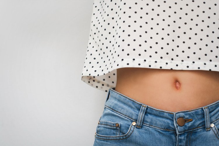 Meaning of the Shape Of Your Belly Button & What it Says About Your Personality