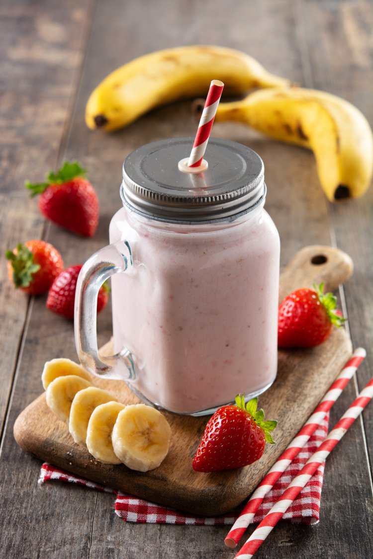 How to make Healthy Strawberry Banana Smoothie